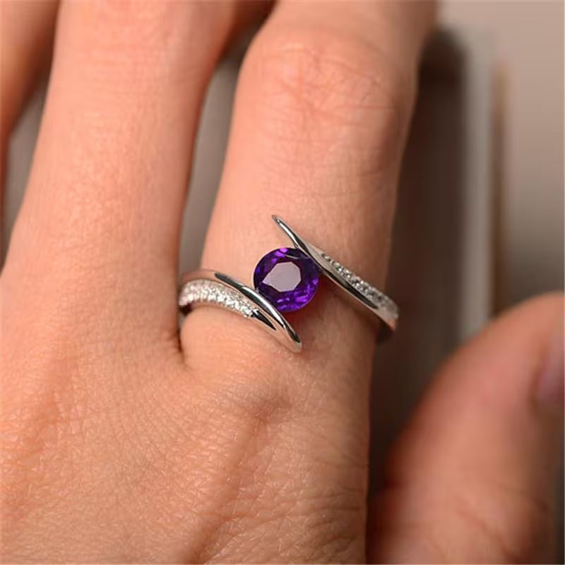 Synthetic Cubic Zirconia Unique Round Cut Ring
