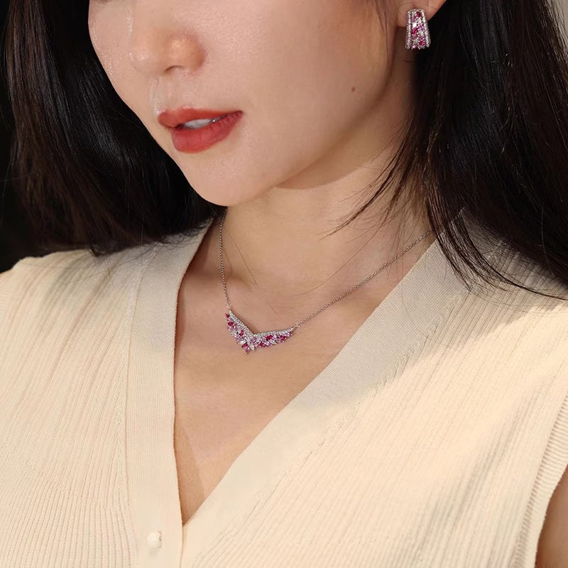 Luxury Pink Synthetic Zirconia Flower Necklace for Women