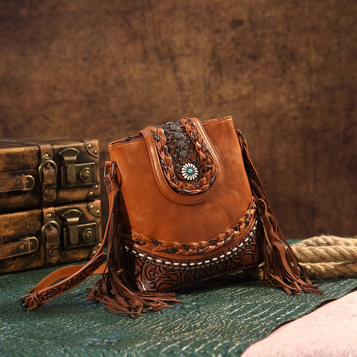 Women’s Braided Carved Tassel Shoulder Bag