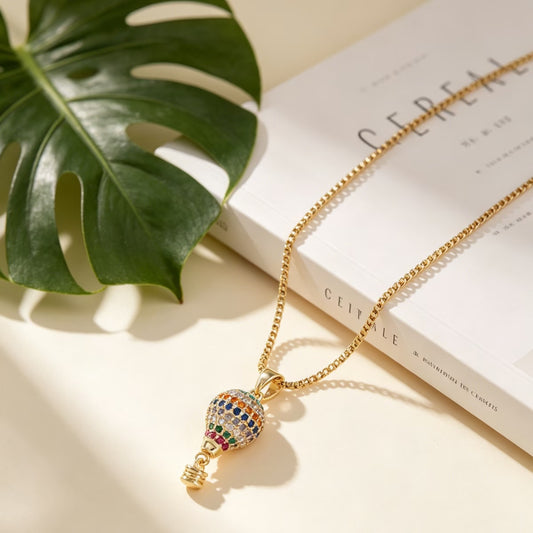 Retro Elegant Golden Balloon Pendant Set