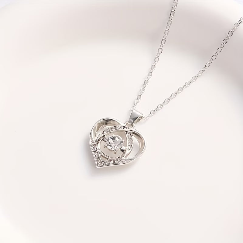 Stylish Western Heart Pendant with Zirconia Crystals