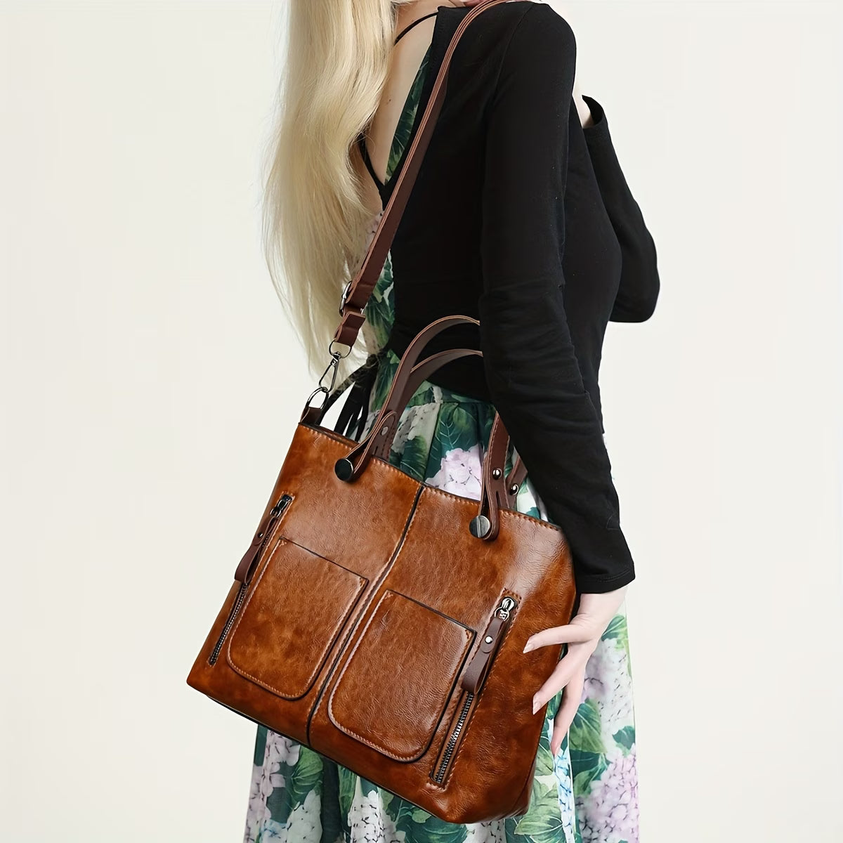 Versatile Women’s Solid Color Large-Capacity Shoulder Bag