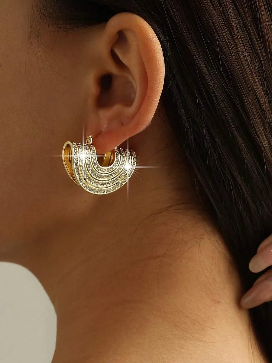 Luxury Vintage Fan-Shaped Cubic Zirconia Hoop Earrings
