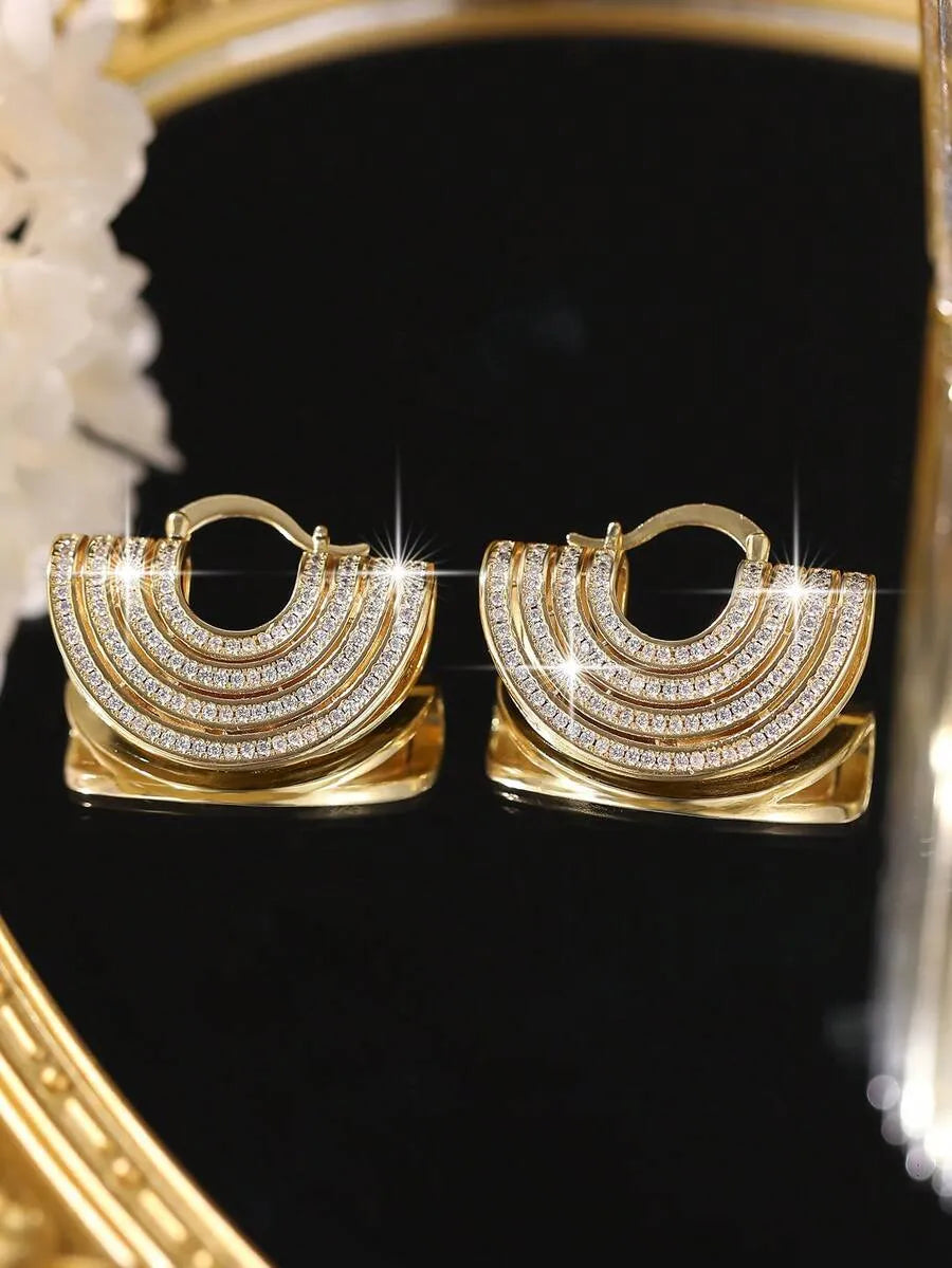 Luxury Vintage Fan-Shaped Cubic Zirconia Hoop Earrings