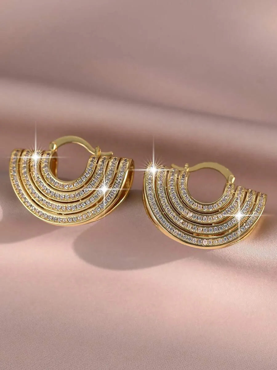 Luxury Vintage Fan-Shaped Cubic Zirconia Hoop Earrings