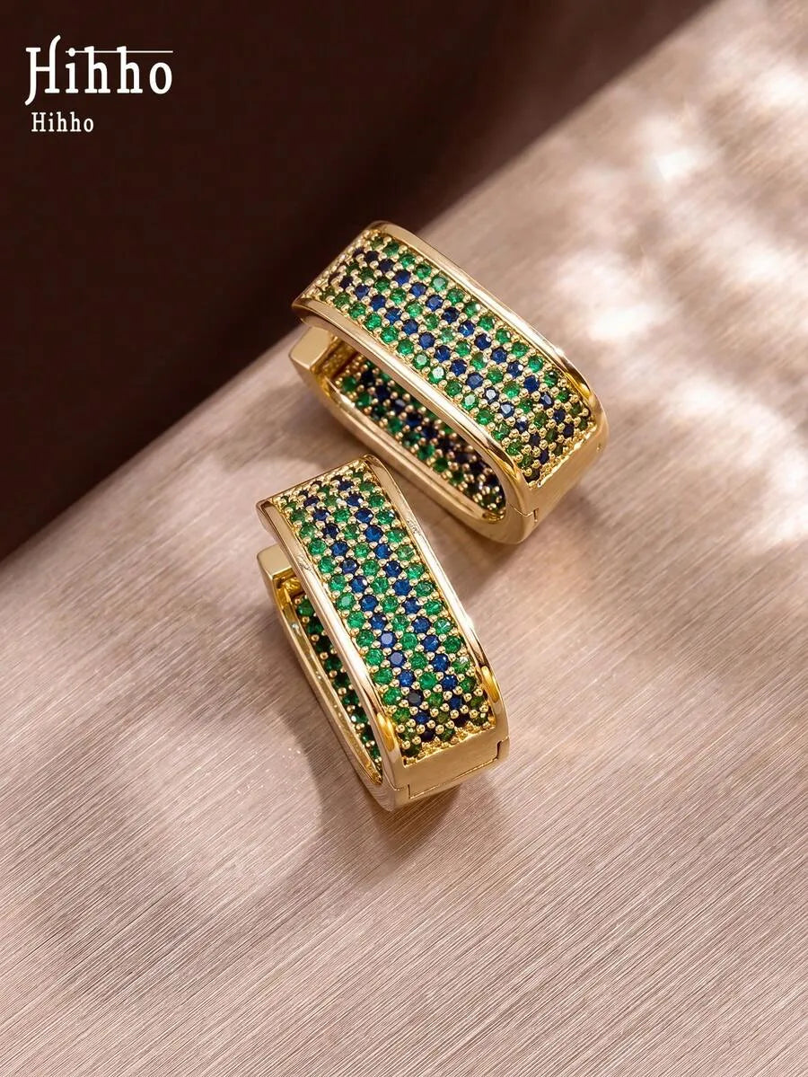Elegant Gold Sparkling & Stylish Cubic Zirconia Earrings
